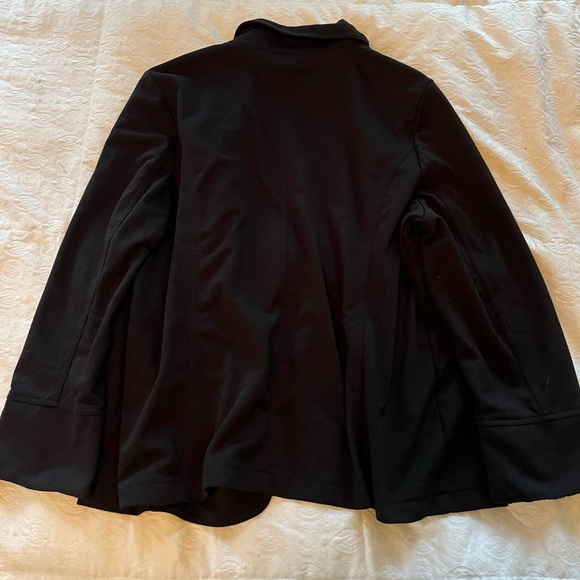 Women’s Cavalini Black Blazer with Silver Accents size 1x - Picture 8 of 8